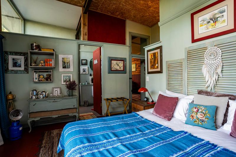 5 Bedroom Property for Sale in The Crags Western Cape